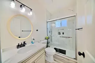 213 W South St, Tracy, CA 95376 - Photo 16