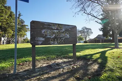 32490 Lake Temescal Ln, Fremont, CA 94555 - Photo 64