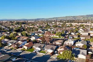 32490 Lake Temescal Ln, Fremont, CA 94555 - Photo 52