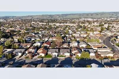 32490 Lake Temescal Ln, Fremont, CA 94555 - Photo 54