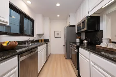 733 Fairfield Rd 10, Burlingame, CA 94010 - Photo 14