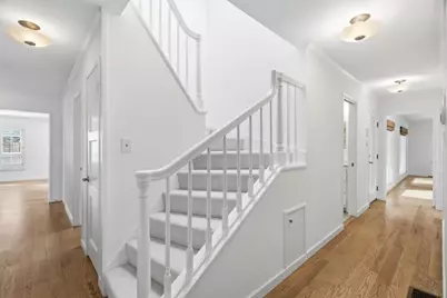 755 Northampton Dr, Palo Alto, CA 94303 - Photo 22