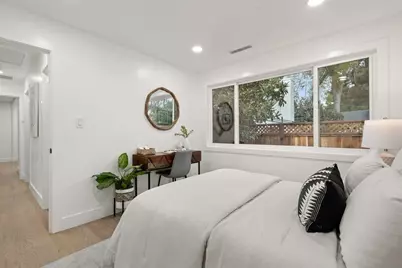 578 Green Manor Ct, Palo Alto, CA 94301 - Photo 18