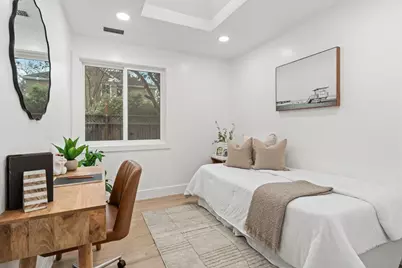 578 Green Manor Ct, Palo Alto, CA 94301 - Photo 22