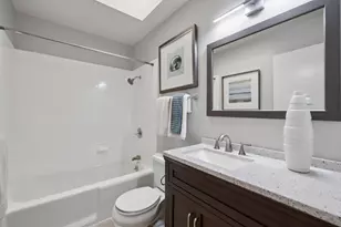 50 Los Altos Ave, Los Altos, CA 94022 - Photo 24