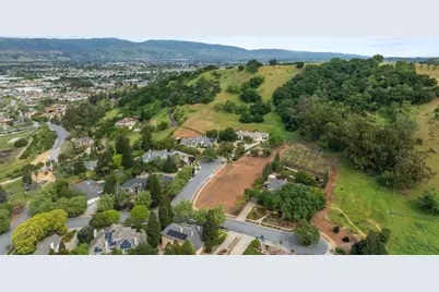 640 Sparhawk Dr, Morgan Hill, CA 95037 - Photo 62