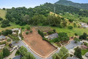 640 Sparhawk Dr, Morgan Hill, CA 95037 - Photo 48