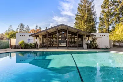 2445 Sharon Oaks Dr, Menlo Park, CA 94025 - Photo 20