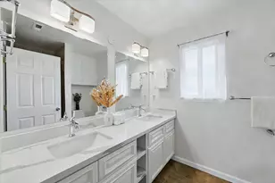 1570 Hillsdale Ave, San Jose, CA 95118 - Photo 34