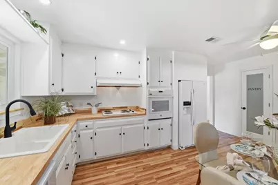 1363 Santa Fe Dr, San Jose, CA 95118 - Photo 10