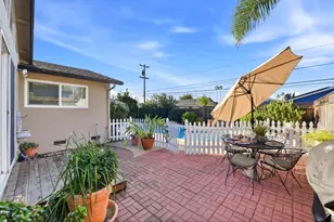 1363 Santa Fe Dr, San Jose, CA 95118 - Photo 30