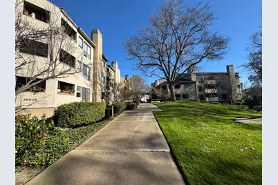 39034 Guardino Dr 206, Fremont, CA 94538 - Photo 18