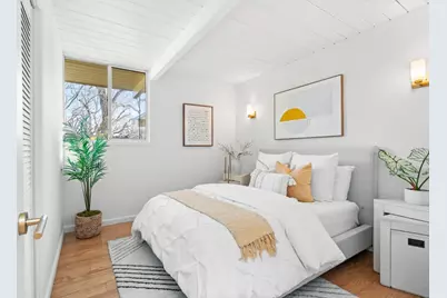 2505 Greer Rd, Palo Alto, CA 94303 - Photo 32