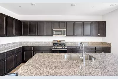 15954 Testarossa St, Lathrop, CA 95330 - Photo 4