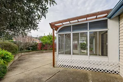 1367 Hermosa Ave, Pacifica, CA 94044 - Photo 18