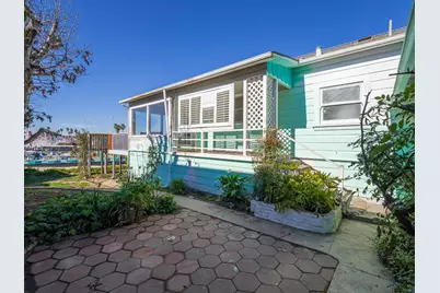 1130 E Cliff Dr, Santa Cruz, CA 95062 - Photo 12