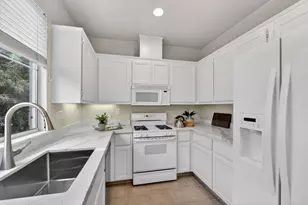 3530 Jasmine Cir, San Jose, CA 95135 - Photo 16