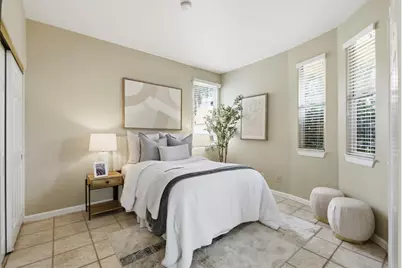 852 Lakeshore Dr, Redwood City, CA 94065 - Photo 30