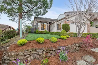 1637 Toyon Ct, San Mateo, CA 94403 - Photo 2