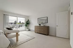 1945 Mount Vernon Ct 16, Mountain View, CA 94040 - Photo 14