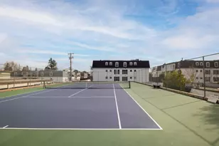 1945 Mount Vernon Ct 16, Mountain View, CA 94040 - Photo 22