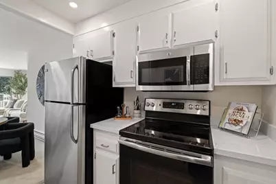 1945 Mount Vernon Ct 16, Mountain View, CA 94040 - Photo 10