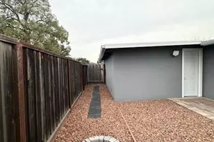 1864 Loyola Dr, San Jose, CA 95122 - Photo 40