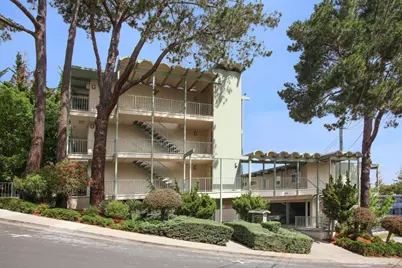 2200 Village Ct, Belmont, CA 94002 - Photo 2