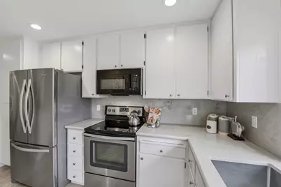 5445 Colony Green Dr, San Jose, CA 95123 - Photo 6