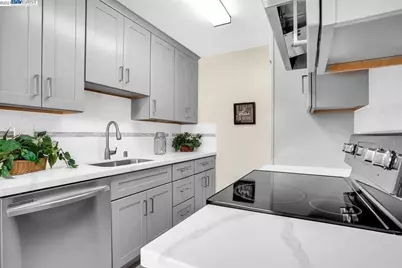 46884 Shale Cmn 140, Fremont, CA 94539 - Photo 8