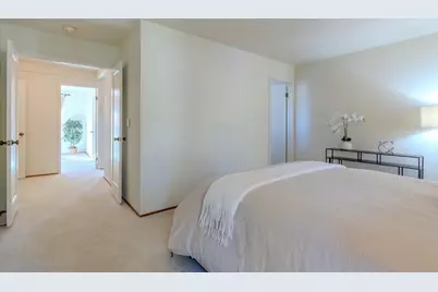 810 Saint Lawrence Dr, Pacifica, CA 94044 - Photo 20