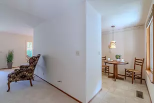 810 St Lawrence Dr, Pacifica, CA 94044 - Photo 4