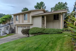 810 St Lawrence Dr, Pacifica, CA 94044 - Photo 2