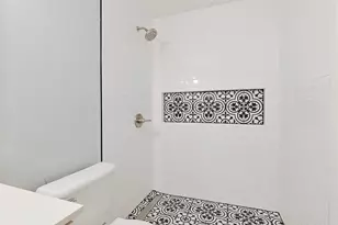 544 Saint George, Salinas, CA 93905 - Photo 10