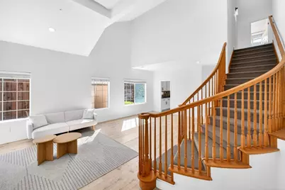 15 Cheswick Cir, Salinas, CA 93906 - Photo 2