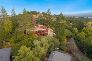 711 W California Way, Redwood City, CA 94062 - Photo 36