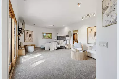 711 W California Way, Redwood City, CA 94062 - Photo 16