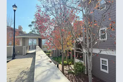 313 Crescent Ct, Brisbane, CA 94005 - Photo 4