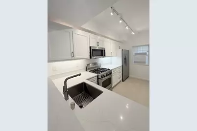 313 Crescent Ct, Brisbane, CA 94005 - Photo 14