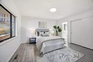 135 Dolton Ave, San Carlos, CA 94070 - Photo 22