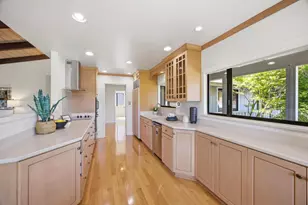 135 Dolton Ave, San Carlos, CA 94070 - Photo 10