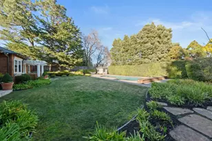 530 Barbara Way, Hillsborough, CA 94010 - Photo 40