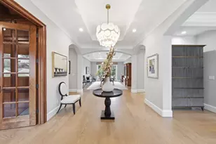 530 Barbara Way, Hillsborough, CA 94010 - Photo 2