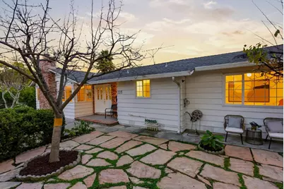 225 W Meadow Dr, Palo Alto, CA 94306 - Photo 52