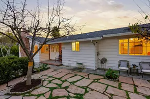 225 W Meadow Dr, Palo Alto, CA 94306 - Photo 52