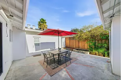 225 W Meadow Dr, Palo Alto, CA 94306 - Photo 46