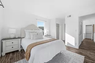 1136 Ribisi Cir, San Jose, CA 95131 - Photo 22