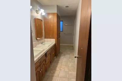 2189 N Burl Dr, Hanford, CA 93230 - Photo 18