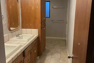 2189 N Burl Dr, Hanford, CA 93230 - Photo 18