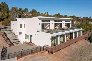 45 Calaveras Ct, Hillsborough, CA 94010 - Photo 32